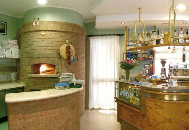Albergo Ridente Лідо-ді-Єзоло Екстер'єр фото